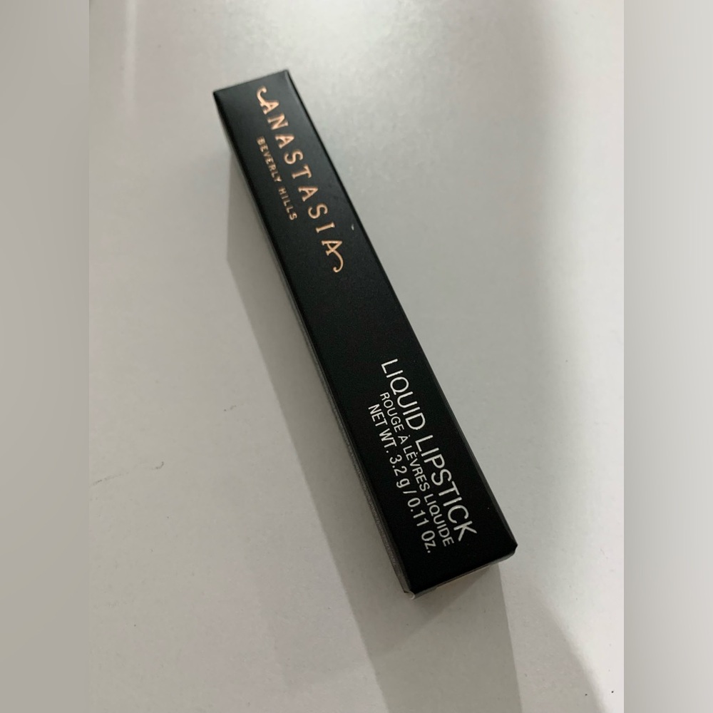 Anastasia Beverly Hills Smudge-Proof Matte Liquid Lipstick Ashton Full Size NWT - Picture 12 of 12
